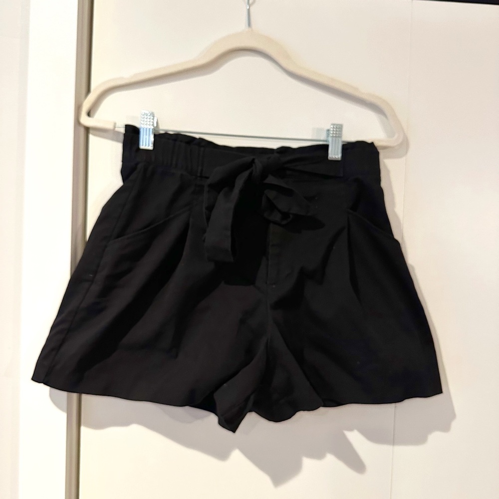 Black tie shorts